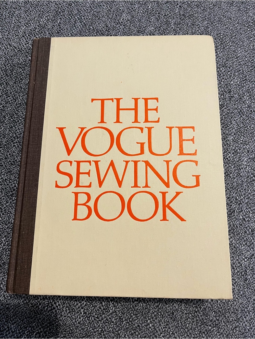 Vintage 1975 The Vogue Sewing Book Hardcover